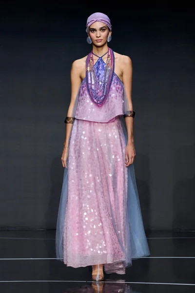 Look 63